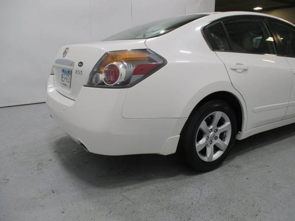 2009 Nissan Altima 4dr Sdn I4 CVT 2.5 S for sale in Wadena, MN – photo 4