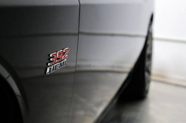 2015 Dodge CHALLENGER SRT 392 SUNROOF NAVI 392 LOW MILES RUNS GREAT for sale in Sarasota, FL – photo 12
