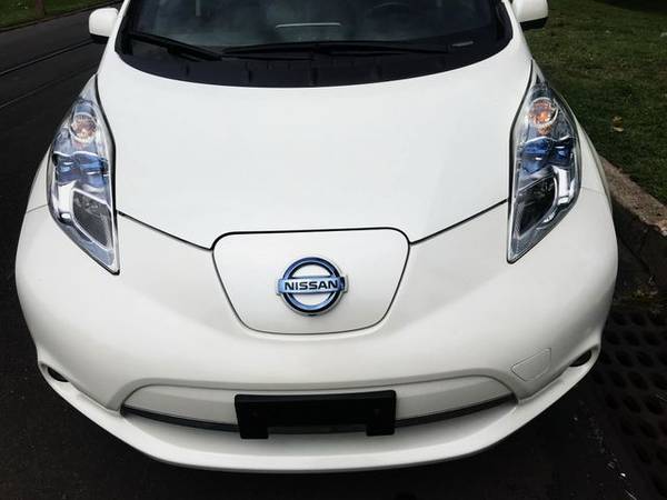 2013 Nissan LEAF - Financing Available! - cars & trucks - by dealer... for sale in Morrisville, PA – photo 9