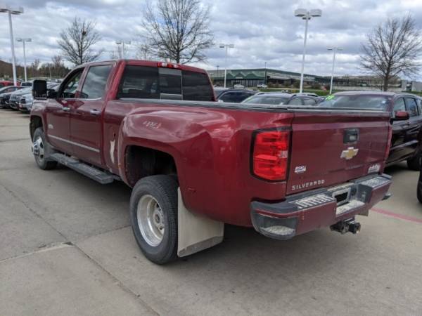 2019 Chevrolet Silverado 3500HD 4WD 4D Crew Cab/Truck High Country for sale in Waterloo, IA – photo 6