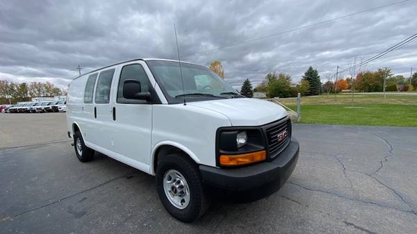 2015 GMC Savana G-3500 Cargo Van ***111K MILES***1-OWNER*** - cars &... for sale in Swartz Creek,MI, MI – photo 5