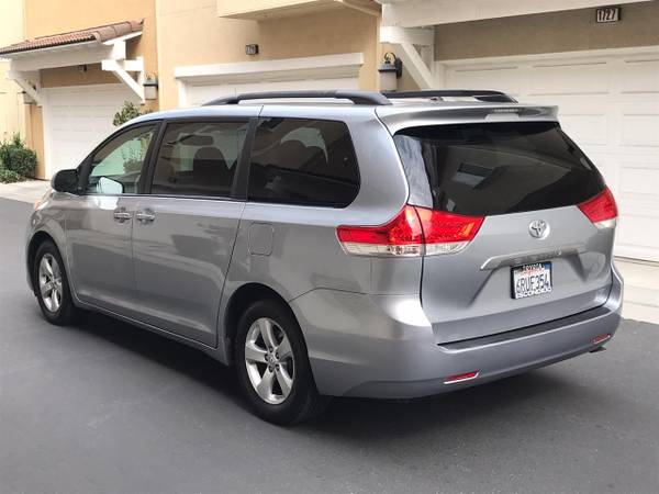 2011 Toyota Sienne Le , 85.000 Miles , 1 Owner for sale in San Jose, CA – photo 3