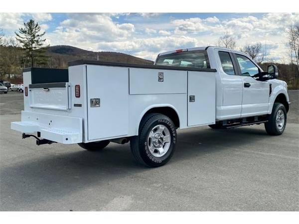 2019 Ford F-350 Super Duty XL 4x4 4dr Supercab 168 for sale in New Lebanon, NY – photo 3