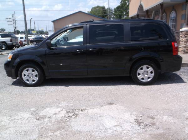 2010 Dodge Grand Caravan #2311 Financing Available for Everyone for sale in Louisville, KY – photo 2