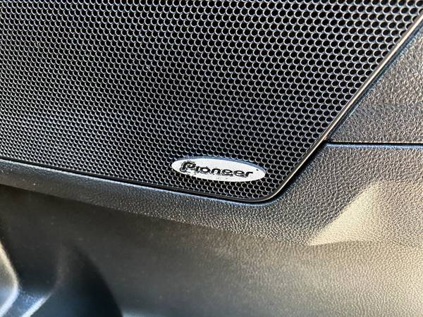 Chevy Equinox 4x4 AWD SUV Navigation Sunroof Bluetooth Cheap Pioneer... for sale in Blacksburg, VA – photo 13