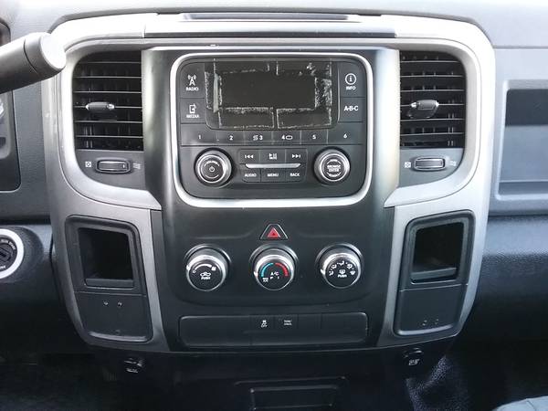 2014 Ram 2500 HD, 4x4 ST Crew Cab w/Warn Winch, New Tires, 128k for sale in Merriam, MO – photo 17