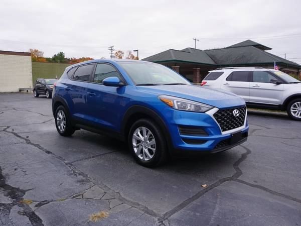 2019 Hyundai Tucson SE with - cars & trucks - by dealer - vehicle... for sale in Holland , MI – photo 5