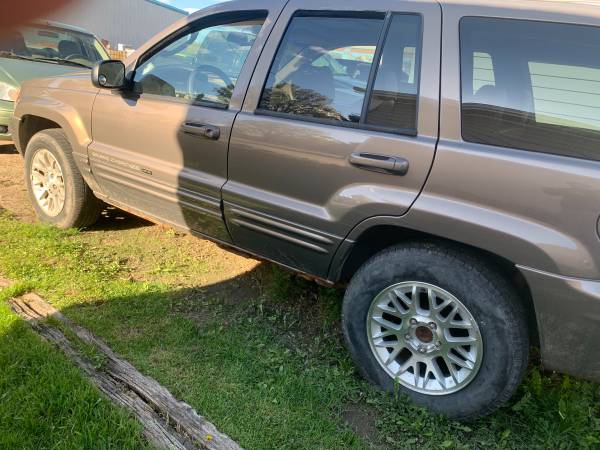 02 Jeep Grand Cherokee Limited (parts/fix) - - by for sale in Wittenberg, WI – photo 10
