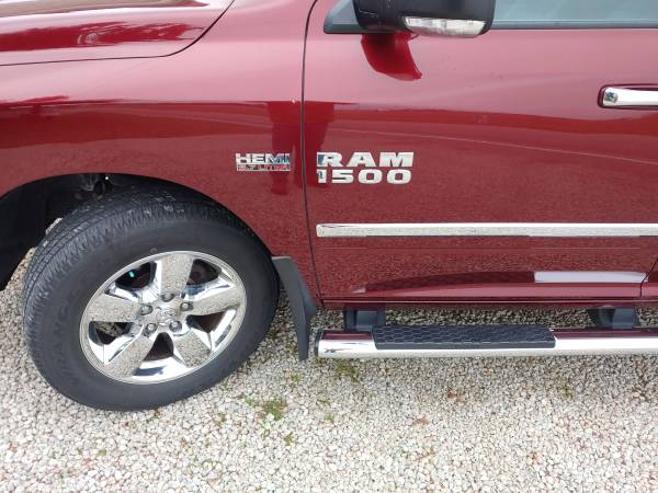 2017 Ram Big Horn - cars & trucks - by owner - vehicle automotive sale for sale in Bellevue, OH – photo 4
