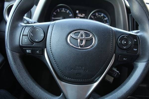 2018 Toyota RAV4 LE - - by dealer - vehicle automotive for sale in Henderson, TX – photo 12