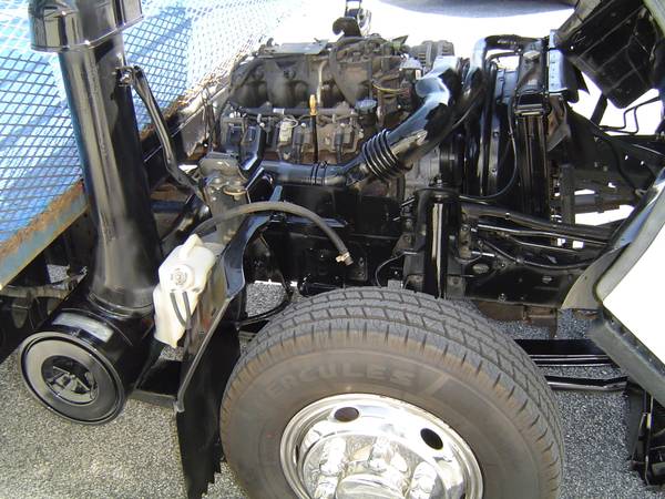 07 Lawn truck Chevy Isuzu NPR commercial landscaping box $12995 for sale in Cocoa, FL – photo 18