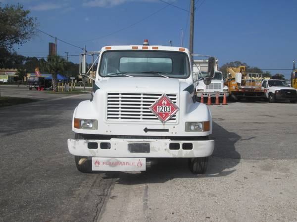 1998 International 4700 Fuel Truck - - by dealer for sale in Bradenton, FL – photo 3