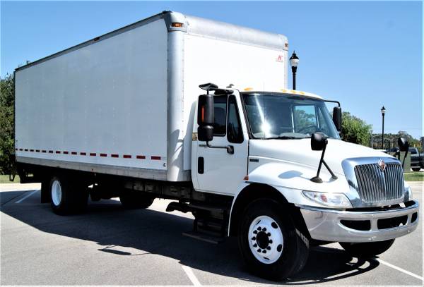 2013 International 4300 Box Truck 26’ 102 X 97 Liftgate REFURBISHED for sale in Emerald Isle, VA