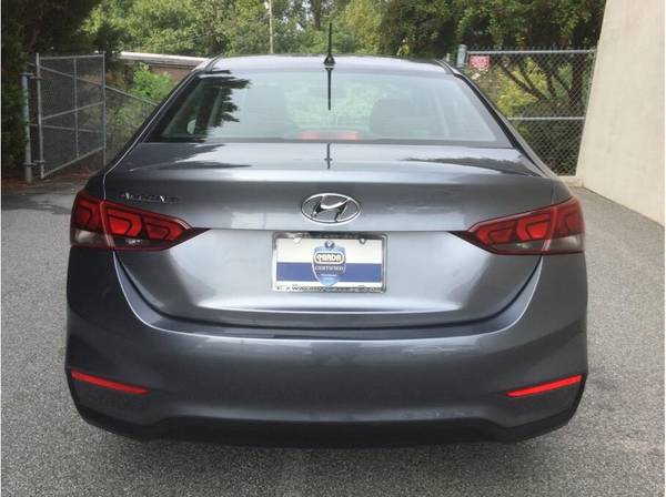 2018 Hyundai Accent SE*NIADA CERTIFIED!*1ST TIME BUYERS WANTED!*CALL!* for sale in Hickory, NC – photo 9