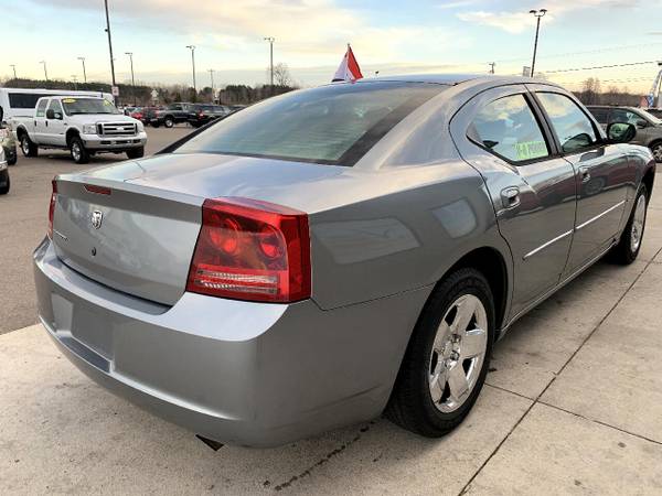 2006 Dodge Charger 4dr Sdn RWD - cars & trucks - by dealer - vehicle... for sale in Chesaning, MI – photo 3