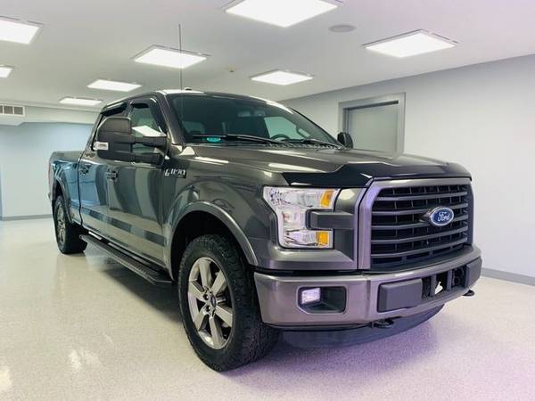 2015 Ford F-150 4WD SuperCrew 145 XLT *GUARANTEED CREDIT APPROVAL*... for sale in Streamwood, IL – photo 2