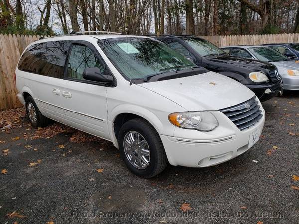 2005 *Chrysler* *Town & Country* *4dr LWB Limited FWD - cars &... for sale in Woodbridge, District Of Columbia – photo 3