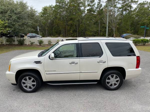 2007 Cadillac Escalade Base AWD 4dr SUV for sale in Conway, SC – photo 4