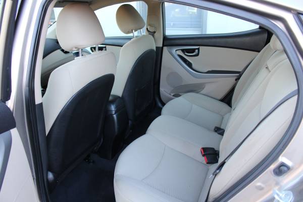2015 Hyundai Elantra SE 4dr Sedan, Low Miles, Great on Gas - cars &... for sale in Omaha, IA – photo 13