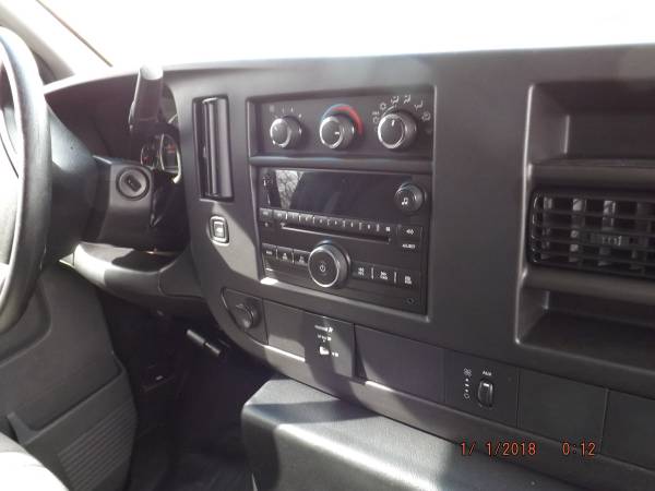 2010 CHEVY G4500 DIESEL, CUSTOM HAULER WITH SLEEPER ONLY59K for sale in Experiment, AL – photo 11