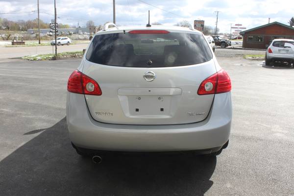 2008 Nissan Rogue - - by dealer - vehicle automotive for sale in New Castle, OH – photo 7