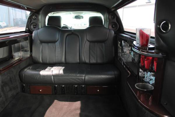 2008 CADILLAC DTS Limousine - cars & trucks - by dealer - vehicle... for sale in REYNOLDSBURG, OH – photo 13