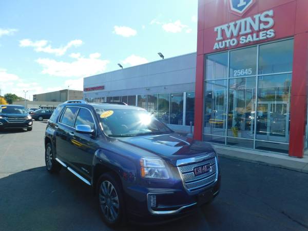 2017 GMC TERRAIN DENALI**LIKE NEW**LOW MILES**FINANCING AVAILABLE**... for sale in redford, MI – photo 2