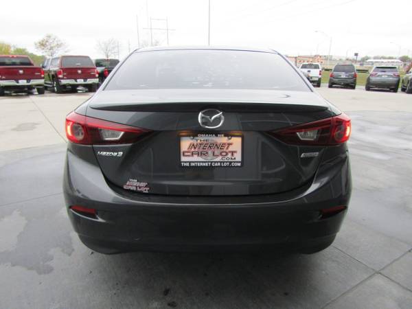 2015 *Mazda* *Mazda3* *4dr Sedan Automatic i Touring - cars & trucks... for sale in Omaha, NE – photo 6
