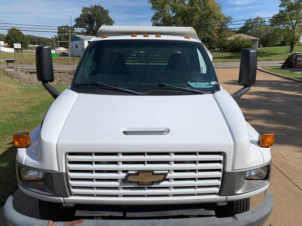 2007 Chevrolet C4500 Dump Truck - ONLY 77k Miles - Clean Title for sale in Kimmswick, MO – photo 12