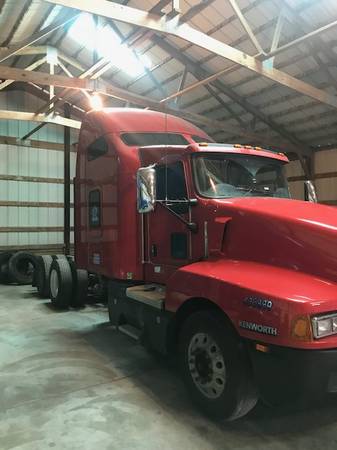 2006 Kenworth T600 - cars & trucks - by owner - vehicle automotive... for sale in Baldwin City, KS – photo 6