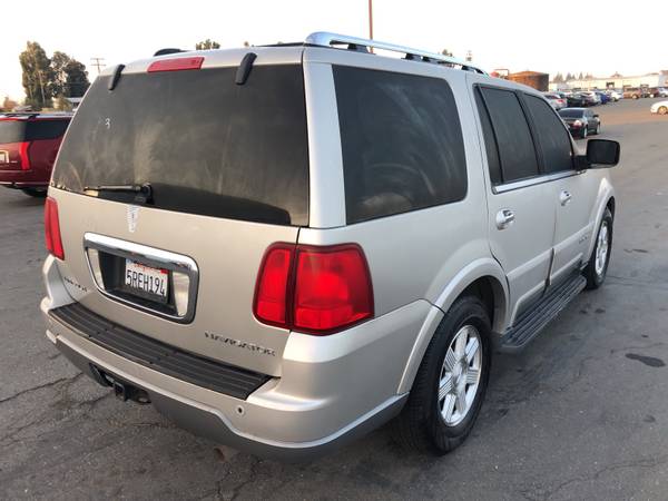 2003 Lincoln Navigator 4wd / Financing or Layaway - cars & trucks -... for sale in Reno, NV – photo 3