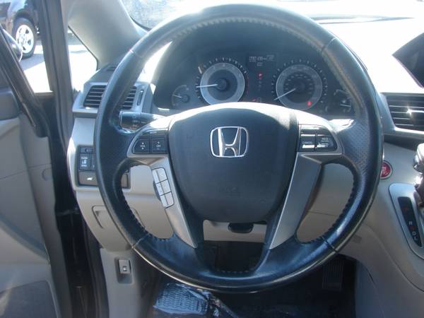 2016 Honda Odyssey 5dr EX-L w/Navi Guaranteed Approval! As low as for sale in South Bend, IN – photo 12