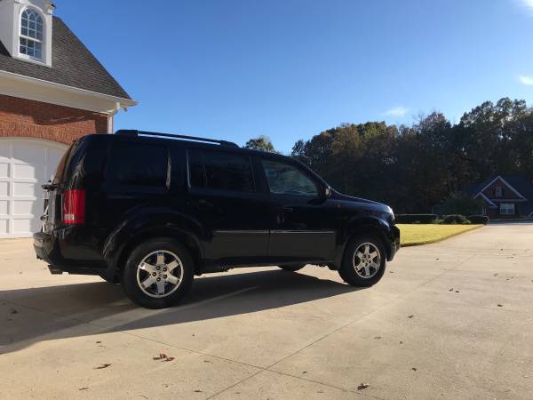 2011 Honda Pilot Touring 4WD - cars & trucks - by owner - vehicle... for sale in Gainesville, GA – photo 16
