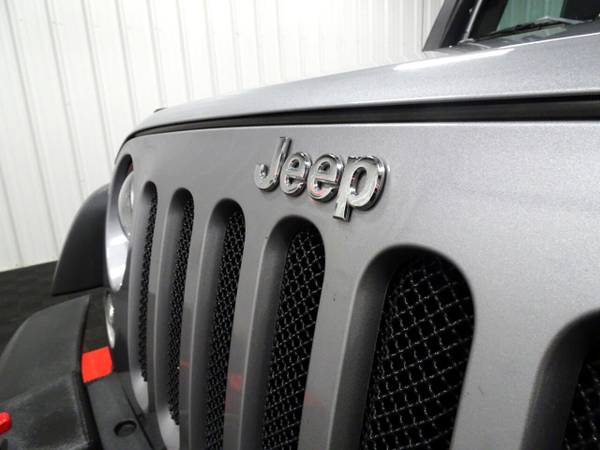 2015 Jeep Wrangler T-ROCK Silver Bullet suv Silver for sale in Branson West, AR – photo 23