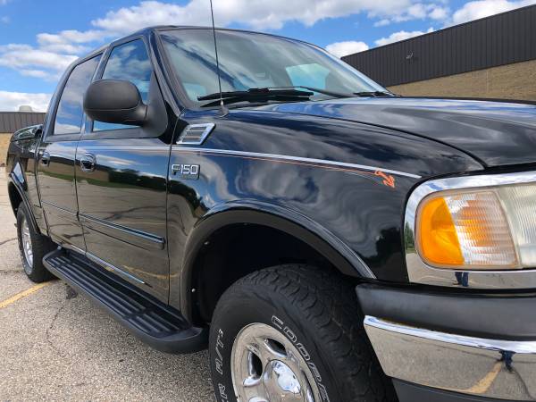 Affordable! 2001 Ford F-150 Lariat! 4x4! Crew Cab! Nice! for sale in Ortonville, MI – photo 12