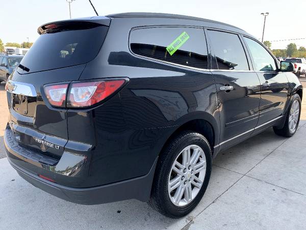 2014 Chevrolet Traverse AWD 4dr LT w/1LT - cars & trucks - by dealer... for sale in Chesaning, MI – photo 4