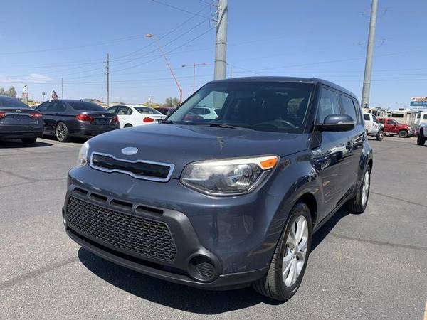 2014 Kia Soul Wagon 4D ONLY CLEAN TITLES! FAMILY ATMOSPHERE! for sale in Surprise, AZ – photo 4