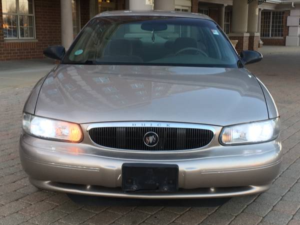 2004 BUICK CENTURY 96,000 miles Grandpa’s Buick - cars & trucks - by... for sale in Chicago, IL – photo 2