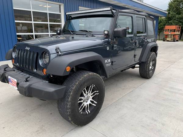 ★★★ 2007 Jeep Wrangler Unlimited X 4x4 / 6 Speed Manual! ★★★ - cars... for sale in Grand Forks, ND – photo 2