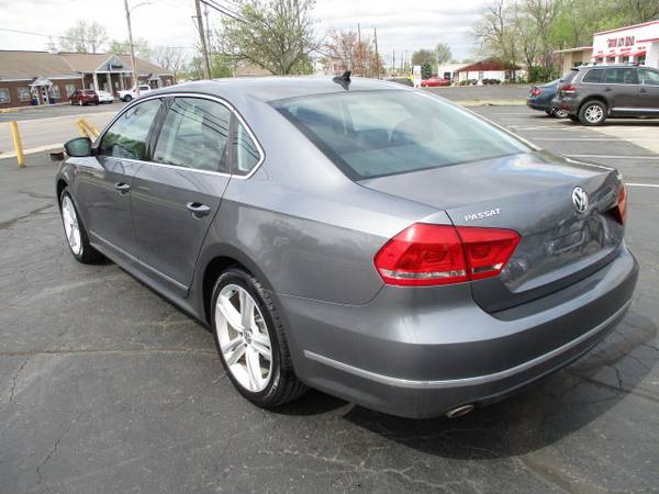 2015 Volkswagen Passat TDI SEL*Only 29,000 miles!! Great Price! -... for sale in Lees Summit, MO – photo 12