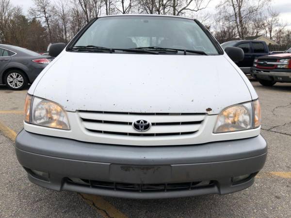 2001 Toyota Sienna Leather LOADED - - by dealer for sale in Derry, ME – photo 7