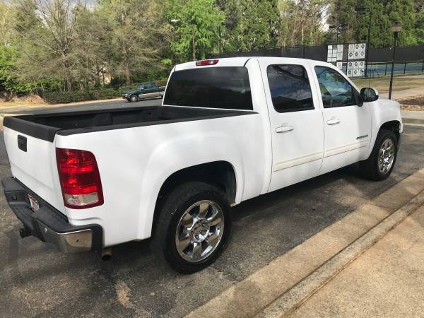 2010 GMC SIERRA 1500 SLT - SUPER CLEAN/0 ACC/NEEDS NOTHING - cars & for sale in Peachtree Corners, GA – photo 8