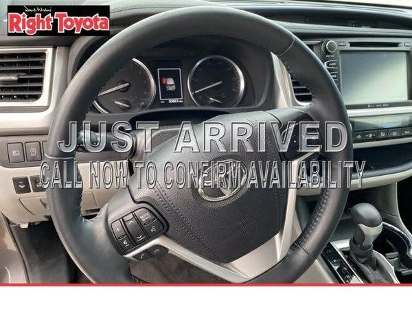 Used 2018 Toyota Highlander Limited Platinum, only 31k miles! - cars for sale in Scottsdale, AZ – photo 16