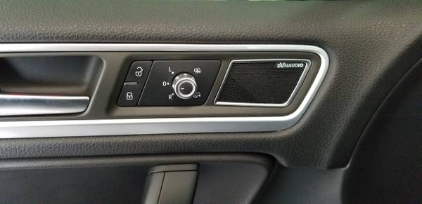 VW Touareg TDI Executive for sale in Wake Forest, NC – photo 13