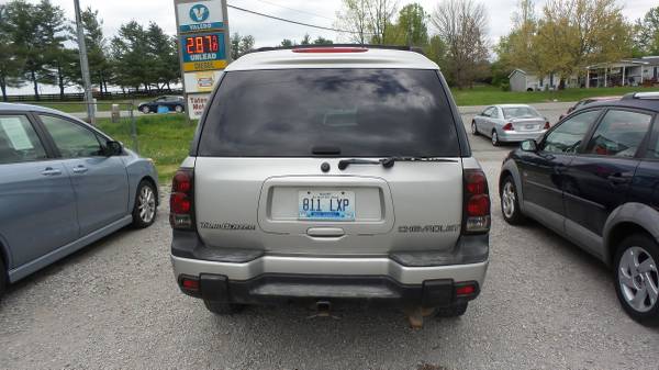 2004 Chevrolet Trailblazer Extended 4WD - - by dealer for sale in NICHOLASVILLE, KY – photo 4