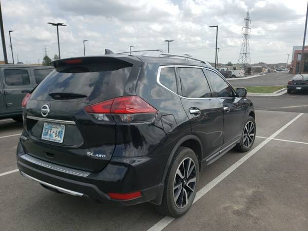 2018 NISSAN ROGUE SL AWD LEATHER LOADED LIKE NEW 1 OWNER MUST SEE -... for sale in Owasso, OK – photo 4