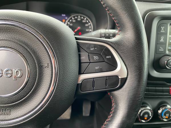 2015 JEEP RENEGADE TRAILHAWK 4X4 - - by for sale in south burlington, VT – photo 20