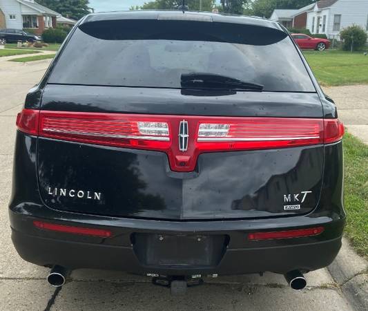 2011 Lincoln MKT 3.7L AWD - cars & trucks - by dealer - vehicle... for sale in Eastpointe, MI – photo 7