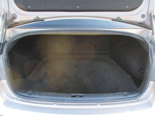 2006 Hyundai Sonata GLS ** 30 day Warrant/Sunroof & Clean Carfax** for sale in Roanoke, VA – photo 23