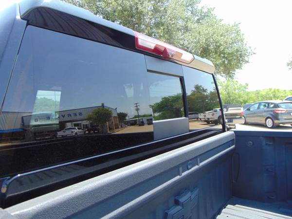 2020 Chevy Silverado 2500HD Ltz 4x4 ( Mileage: 18, 998! - cars & for sale in Devine, TX – photo 16